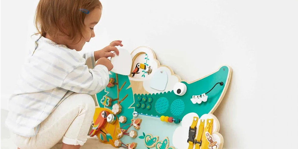 Tropik – Crocodile Activity Board Tropik - Crocodile Activity Board